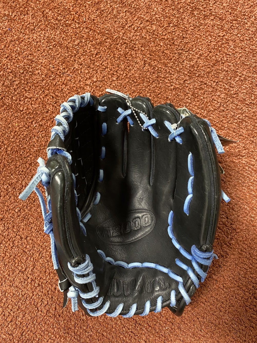 New Custom Wilson A2000 L-B   Right hand throw 11.75" FREE SHIPPING