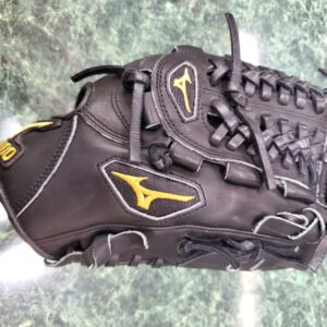 New Mizuno Pro Limited Edition GMP-60BK Right Hand Throw Glove 11.5"